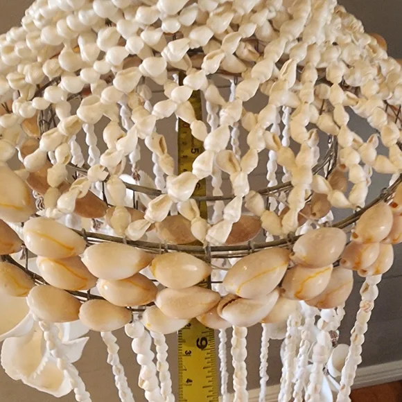 Vintage 70s seashell chula hanging chandelier windchime mobile - Picture 5 of 5